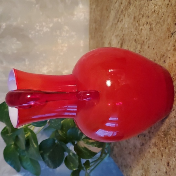 Zabkowice red glass vase - Picture 8 of 14